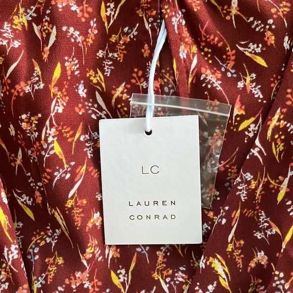 NWT LC Lauren Conrad Keyhole Dress - Size Medium - Picture 4 of 6